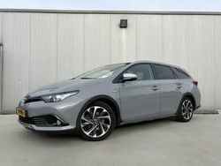 Grijs Gebruikt 2018 Toyota Auris Touring Sports Stationwagen | € 16.499 (Eerlijke prijs)