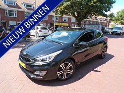 Zwart Gebruikt 2014 Kia Ceed Hatchback | € 7.944 (Eerlijke prijs)