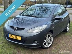 Grijs Gebruikt 2008 Mazda 2 Hatchback | € 1.650 (Eerlijke prijs)