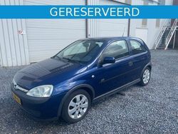 Blauw Gebruikt 2003 Opel Corsa Hatchback | € 1.190 (Eerlijke prijs)