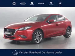 Rood Gebruikt 2017 Mazda 3 Hatchback | € 15.750 (Eerlijke prijs)