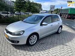 Grijs Gebruikt 2009 VW Golf VI Highline Hatchback | € 5.495 (Eerlijke prijs)