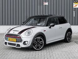 Zilver Gebruikt 2017 Mini John Cooper Works Business Hatchback | € 15.950 (Goede deal)