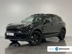 Zwart, metallic lak Gebruikt 2025 Lynk & Co 01 SUV | € 45.095