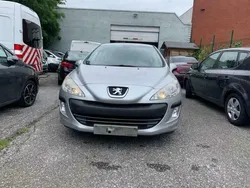 Grijs Gebruikt 2010 Peugeot 308 Sedan | € 5.000 (Eerlijke prijs)