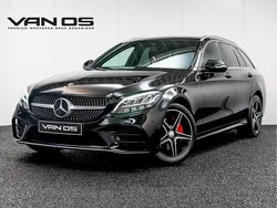 Zwart, metallic lak Gebruikt 2018 Mercedes C200 AMG line Stationwagen | € 26.995 (Eerlijke prijs)