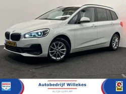 Wit Gebruikt 2019 BMW 218 Gran Tourer Executive MPV | € 22.450 (Eerlijke prijs)