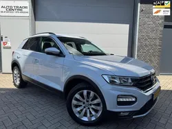 Wit Gebruikt 2019 VW T-Roc Style SUV | € 16.950 (Eerlijke prijs)