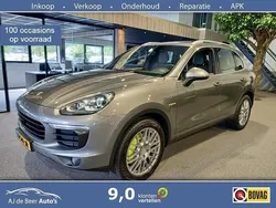 Grijs Gebruikt 2015 Porsche Cayenne SUV | € 24.990 (Eerlijke prijs)