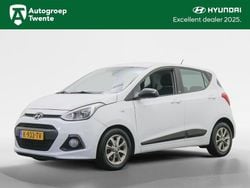 Wit Gebruikt 2015 Hyundai i10 Comfort Hatchback | € 7.845 (Eerlijke prijs)