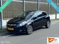 Zwart Gebruikt 2010 Opel Corsa Edition Hatchback | € 3.250 (Eerlijke prijs)