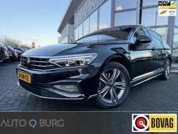 Zwart, metallic lak Gebruikt 2021 VW Passat Business+ Stationwagen | € 18.950 (Goede deal)