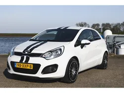 Wit Gebruikt 2012 Kia Rio Hatchback | € 4.950 (Eerlijke prijs)