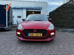 Rood Gebruikt 2017 Suzuki Swift Hatchback | € 11.950 (Eerlijke prijs)