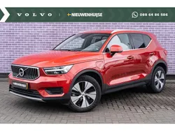 Rood Gebruikt 2022 Volvo XC40 Inscription SUV | € 32.399 (Goede deal)