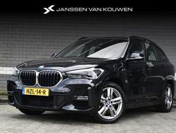 Zwart Gebruikt 2022 BMW X1 Executive SUV | € 28.890 (Eerlijke prijs)