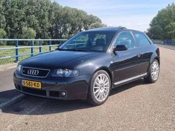 Zwart Gebruikt 2001 Audi S3 Hatchback | € 9.000