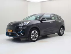 Zwart Gebruikt 2021 Kia e-Niro 2 SUV | € 18.400 (Super prijs)
