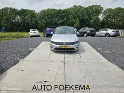 Grijs Gebruikt 2015 VW Passat Highline Sedan | € 12.950 (Iets duurder)