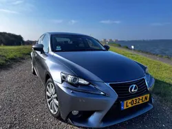 Grijs Gebruikt 2013 Lexus IS300h Business Edition Sedan | € 13.800