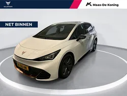 Wit Gebruikt 2024 Cupra Born Hatchback | € 27.740 (Eerlijke prijs)