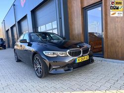 Zwart Gebruikt 2021 BMW 330 Sport Line Sedan | € 27.990 (Super prijs)