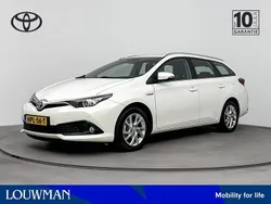 Wit Gebruikt 2016 Toyota Auris Hybrid Limited Stationwagen | € 17.945 (Eerlijke prijs)