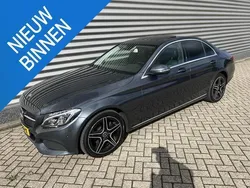 Grijs, metallic lak Gebruikt 2015 Mercedes C180 Avantgarde Sedan | € 15.900 (Goede deal)