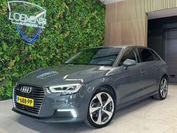 Grijs, metallic lak Gebruikt 2018 Audi A3 Sportback e-tron Sport Sedan | € 17.490 (Duur)