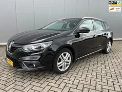 Zwart Gebruikt 2019 Renault Mégane GrandTour Zen Stationwagen | € 8.900 (Eerlijke prijs)