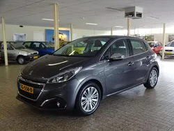 Grijs Gebruikt 2018 Peugeot 208 Hatchback | € 9.950 (Eerlijke prijs)