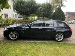Zwart Gebruikt 2016 BMW 520 M Sport Stationwagen | € 17.000 (Eerlijke prijs)