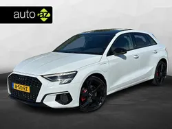 Wit Gebruikt 2021 Audi A3 Sportback e-tron Business Sedan | € 25.900 (Goede deal)