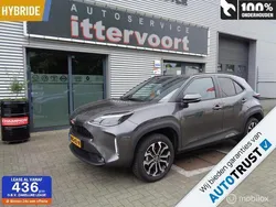 Grijs Gebruikt 2024 Toyota Yaris Cross SUV | € 32.900 (Iets duurder)