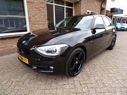 Zwart Gebruikt 2013 BMW 118 Executive Hatchback | € 12.950 (Iets duurder)