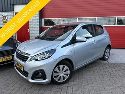 Grijs Gebruikt 2015 Peugeot 108 Active Hatchback | € 3.999 (Super prijs)