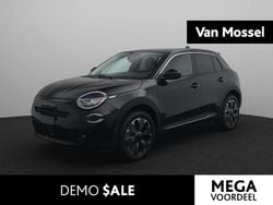 Zwart Gebruikt 2025 Fiat 600 La Prima SUV | € 28.900 (Goede deal)
