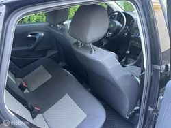 Zwart Gebruikt 2009 VW Polo Hatchback | € 5.999 (Duur)