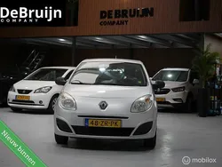 Grijs Gebruikt 2008 Renault Twingo Dynamique Hatchback | € 1.950 (Goede deal)