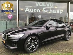 Zwart Gebruikt 2020 Volvo S60 R-Design Sedan | € 33.500 (Super prijs)