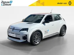 Wit Nieuw 2025 Renault R5 Evolution Hatchback | € 29.750 (Goede deal)
