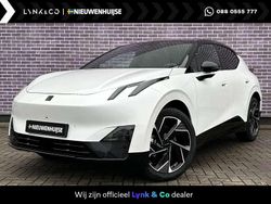 Wit Nieuw 2025 Lynk & Co 02 SUV | € 40.595