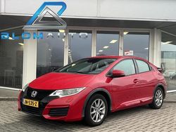Rood Gebruikt 2015 Honda Civic Hatchback | € 11.890 (Eerlijke prijs)