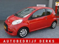 Rood Gebruikt 2011 Citroën C1 Hatchback | € 2.950 (Iets duurder)