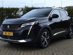 Zwart Gebruikt 2023 Peugeot 3008 GT SUV | € 29.895 (Eerlijke prijs)