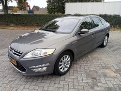 Bruin Gebruikt 2013 Ford Mondeo Hatchback | € 3.100