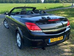Zwart Gebruikt 2008 Opel Astra Cabriolet Enjoy Cabriolet | € 1.250 (Goede deal)