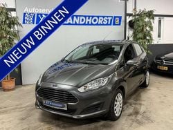 Grijs Gebruikt 2015 Ford Fiesta Style Hatchback | € 3.995 (Eerlijke prijs)