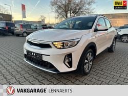 Wit Gebruikt 2022 Kia Stonic SUV | € 21.745 (Eerlijke prijs)