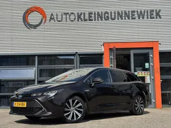 Bruin Gebruikt 2021 Toyota Corolla Business Edition Stationwagen | € 17.950 (Eerlijke prijs)